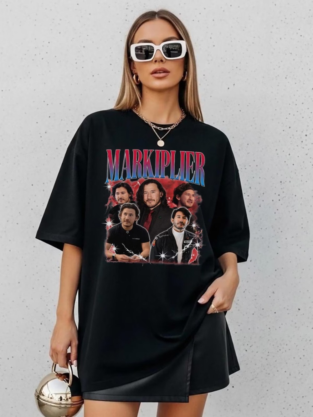 Black Graphic Logo Tee - Style